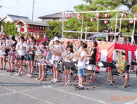 村櫛町小学校金管バンド演奏